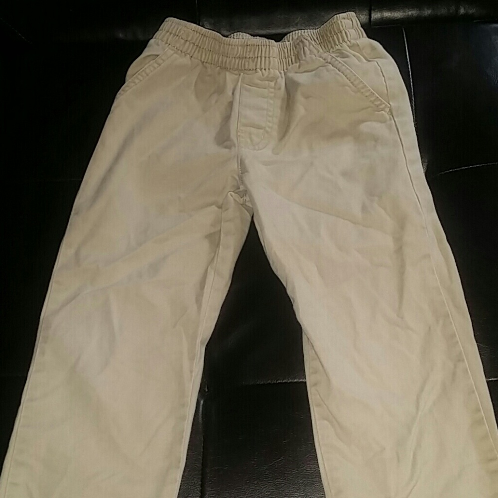 Toddlers khaki pants size 4